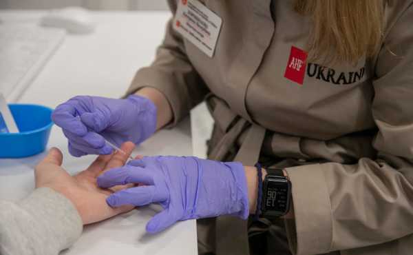 У Святошинському районі відкрили безкоштовний центр тестування на ВІЛ і гепатити