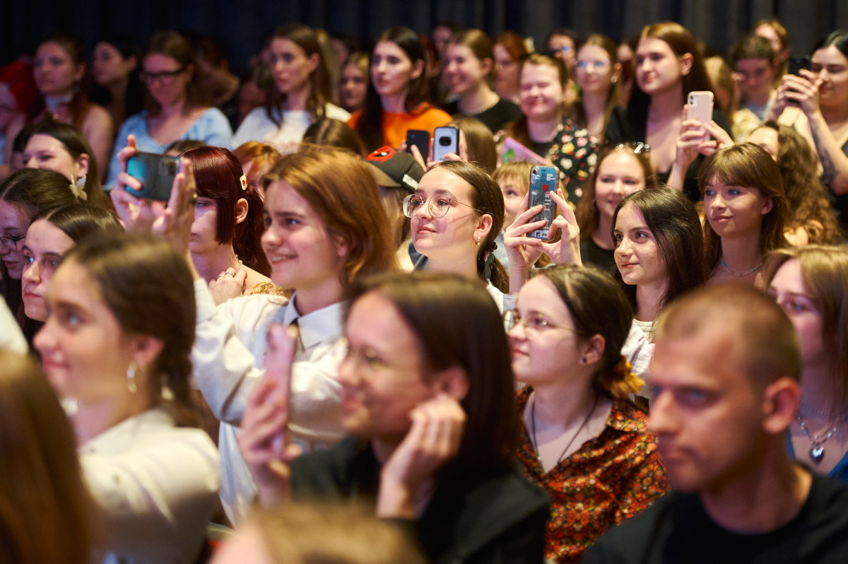 Куди піти на осінній «Книжковій країні — 2025»: гід фестивалем8