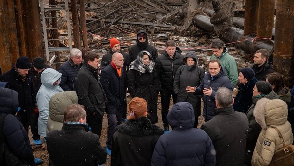 Кабмін презентував членам Європарламенту пошкоджену київську теплоелектроцентраль та повідомив про підготовку до…