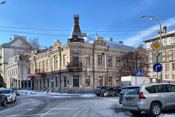 Будинок Хвойки офіційно визнано незадовільним: який вигляд має пам'ятка на Подолі