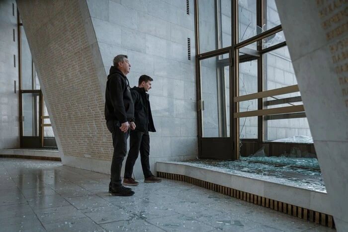 Цинічний удар по пам'яті: у Києві постраждав музейний комплекс «Батьківщина-мати»