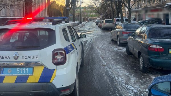 Водопровідні аварії в центрі Києва: рух обмежено, відсутнє водопостачання в деяких будівлях&hellip;