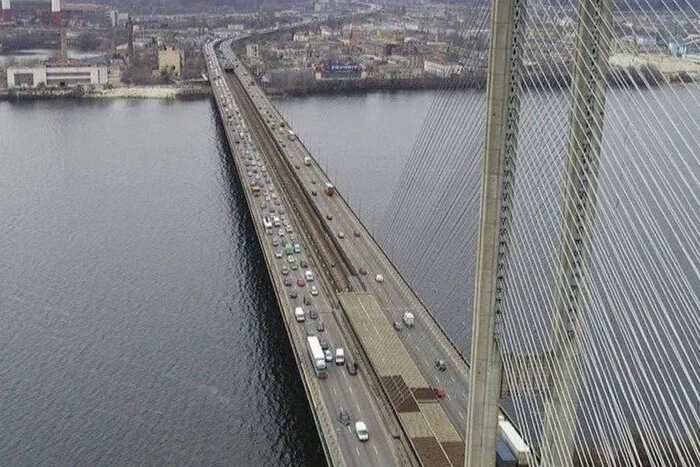 Ремонт мостів та шляхопроводів у Києві: де буде обмежено рух 3 та 4 березня (список)