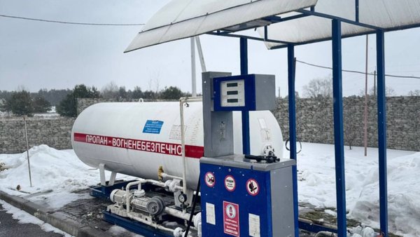 На Київщині припинили діяльність трьох нелегальних АЗС: вилучено понад 14 тонн палива. 2