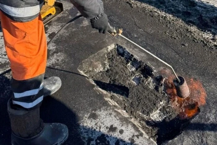 У Києві до 1 квітня буде обмежено рух низкою мостів та вулиць: перелік адрес