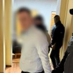 Головна 12 Двох прокурорів з Київської області спіймали на вимаганні 50 тис.…