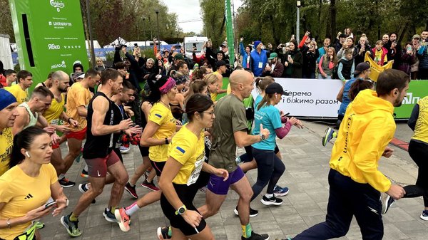 Обмеження руху: квітневий столичний напівмарафон Незламності (15-й за ліком)