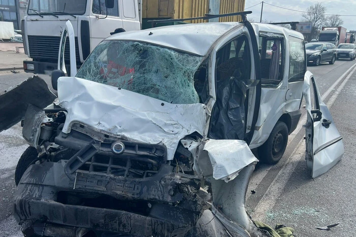 Смертельна ДТП на Кільцевій дорозі: водій Fiat виїхав на зустрічну смугу