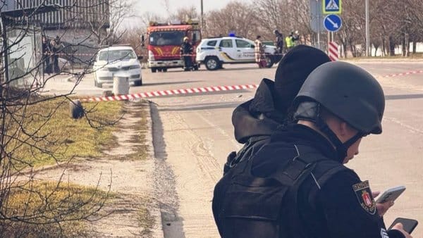 Хлопчик постраждав, гасячи полум'я у баку для сміття на Київщині. 13