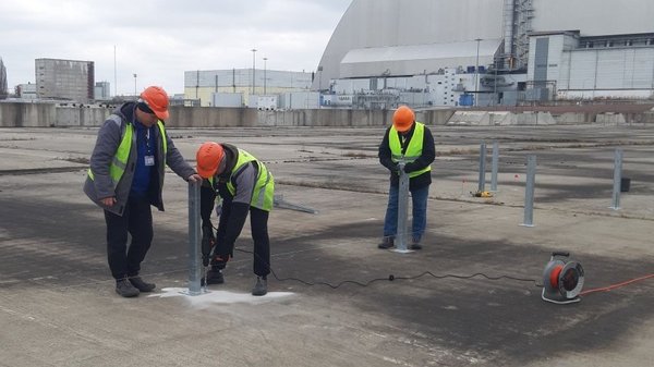 Головна 23 Чорнобиль: сонячна станція будується.