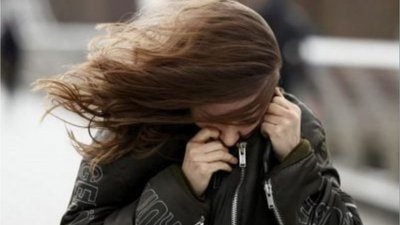 Головна 18 У Києві та регіоні очікується шквальний вітер вдень.