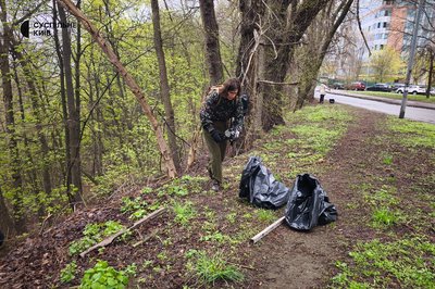 Прибирали і знайшли бойову гранату: у Протасовому Яру провели толоку