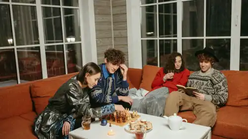 Коли візит небажаний. Навіть якщо вас виглядають.