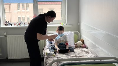 В “Охматдиті” п’ятирічній дитині імплантували серце від тринадцятирічного донора.