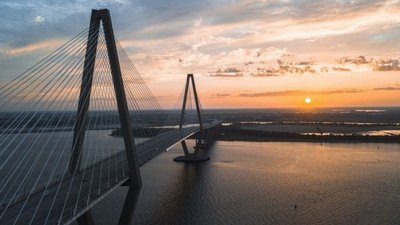 Рух транспорту Південним мостом буде частково перекрито на декілька діб.