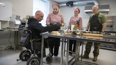 Головна 8 У Києві запрацював реабілітаційний осередок “Аскольд” для осіб з обмеженими можливостями.