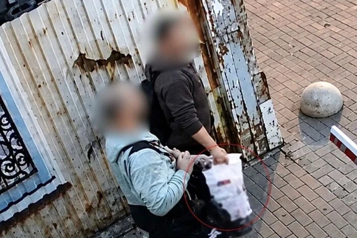 Столичні аферисти видурили у професора, одного зі ста найкращих медиків планети, одинадцять мільйонів гривень. 22 Столичні аферисти видурили у професора, одного зі ста найкращих медиків планети, одинадцять мільйонів гривень. 15