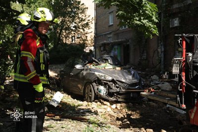 Атака РФ на Київ 24 травня: пошкоджено близько 400 обʼєктів, ліквідація наслідків триває