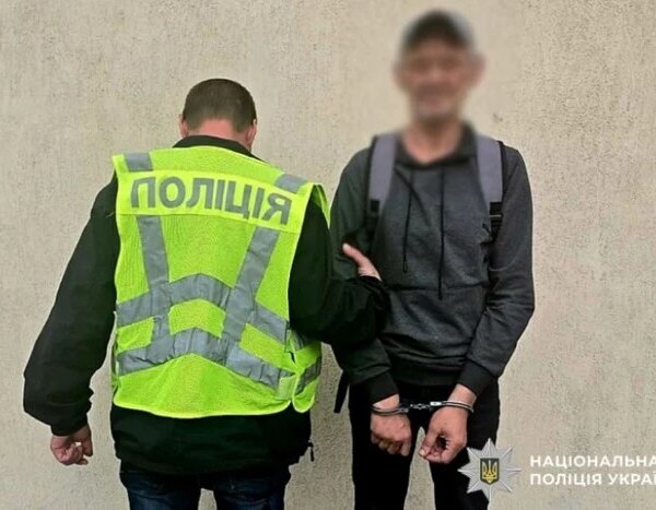 Подарунок коханій за чужий рахунок: у Києві спіймали злодія, який викрав 73 тисячі гривень