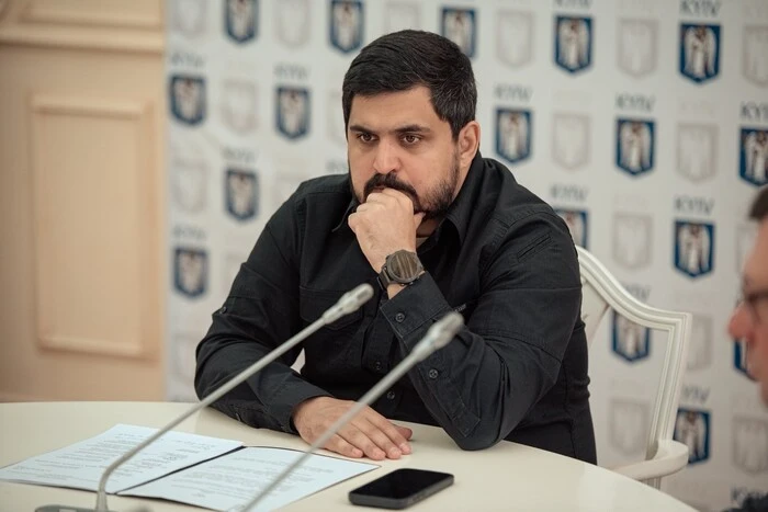 Чи покинув Тимур Ткаченко посаду? Відповідь Київської МВА 38 Чи покинув Тимур Ткаченко посаду? Відповідь Київської МВА 9