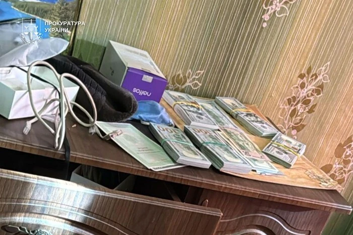 У Києві «агенти СБУ» видурили у двох пенсіонерок 3 млн грн: подробиці цинічної схеми