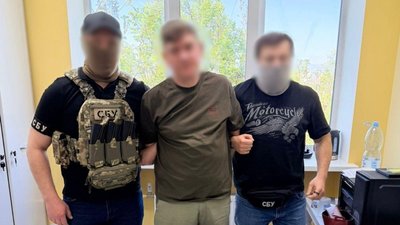 Головна 8 Важкі часи: у Києві лікарі вимагали 25 тисяч доларів за медичну допомогу…