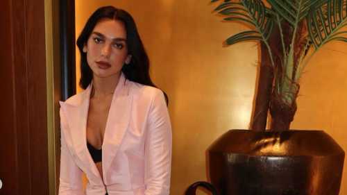 Головна 8 Dua Lipa проти Samsung у суді: вимога на 15 мільйонів.
