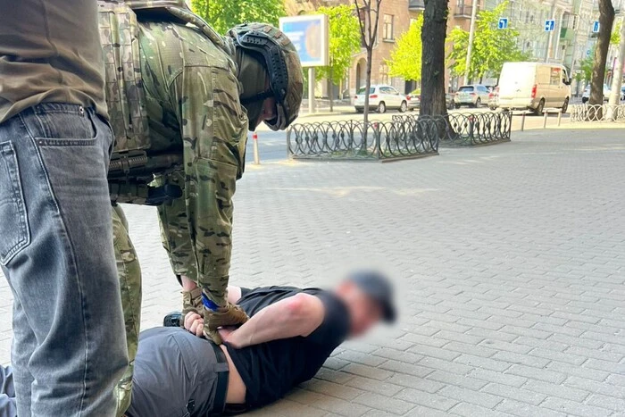 Головна 17 Столичні правоохоронці припинили діяльність міжобласного наркотрафіку кокаїну на 8 мільйонів гривень.