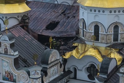 Рятувальники ліквідовують наслідки удару по Києво-Печерській лаврі 15 червня 2026 року