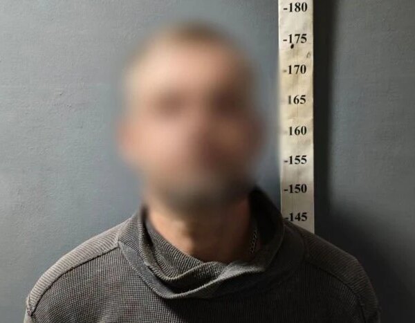 П’ять порізів ножем через жінку: у Дніпровському районі відбулася кривава бійня