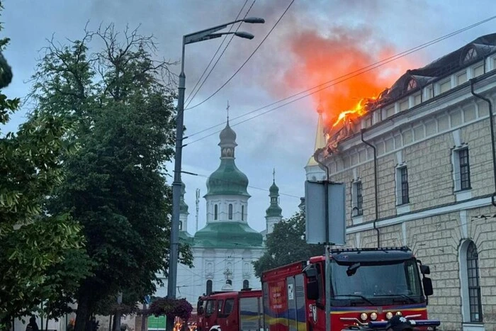 Удар по Києву: кількість поранених зросла, є загиблі