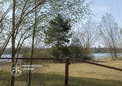Планували будівництво: землю ландшафтного заказника "Жуків острів" повернули громаді Києва