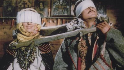 Збережені костюми з фільмів "Тіні забутих предків" та "За двома зайцями" на кіностудії Довженка — проте, що було втрачено? 2