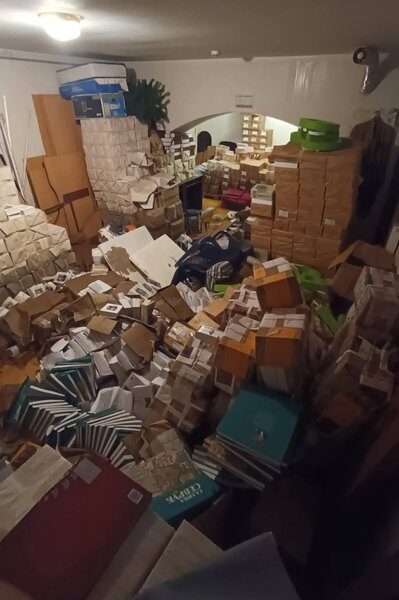 На складі видавництва “Смолоскип” у Києві через прорив тепломережі затоплено частину літературних видань.