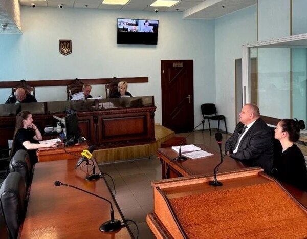 Суд у Києві ухвалив рішення: поліцейську Дудіну залишили під вартою у справі про теракт.