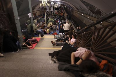 Рекорд за останні роки: понад 52 тисячі людей ховалися в метро під час нічної атаки на Київ