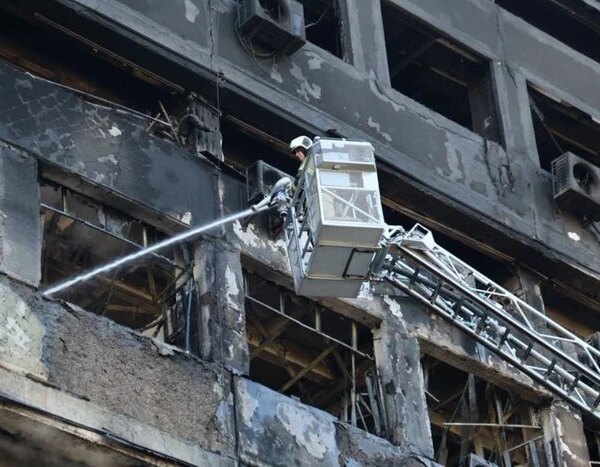 Обстріл Києва 30 липня: всі загоряння припинено, роботи з очищення уламків продовжуються (знімки)