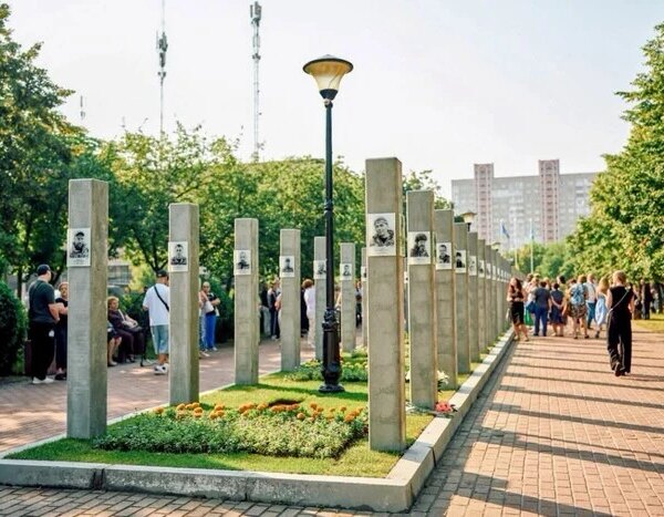 Нова Алея Героїв на Троєщині: чому родичі загиблих відмовляються від меморіалу