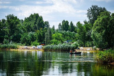 Водойма Кирилівське після забруднення: видаляють зарості та аналізують отруйність води 4 Водойма Кирилівське після забруднення: видаляють зарості та аналізують отруйність води 4