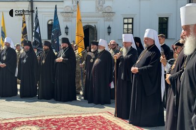 У столиці освятили пам'ятник гетьману Івану Мазепі 6 У столиці освятили пам'ятник гетьману Івану Мазепі 3