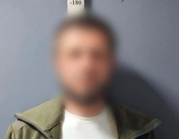 У Києві нетверезий чоловік відкрив стрільбу неподалік житлового будинку