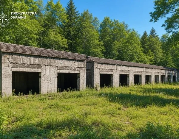 Прокуратура відстояла в суді повернення 25 гектарів землі громаді на Троєщині.