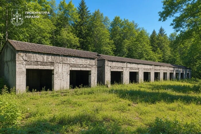 На Троєщині прокуратура через суд повернула громаді 25 га землі
