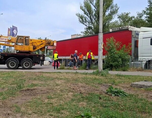 Роз’яснення влади щодо присутності важкої техніки неподалік парку в Теремках