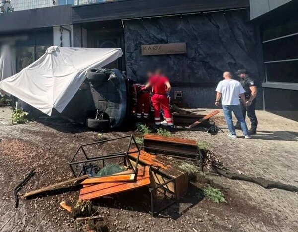 Дорожньо-транспортна пригода поблизу «Палацу Україна»: за кермом BMW перебував винуватець смертельного ДТП 2018 року.