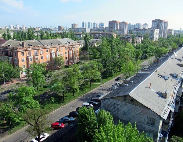 Рух на бульварі Верховної Ради буде частково перекрито до кінця літа (ілюстрація)