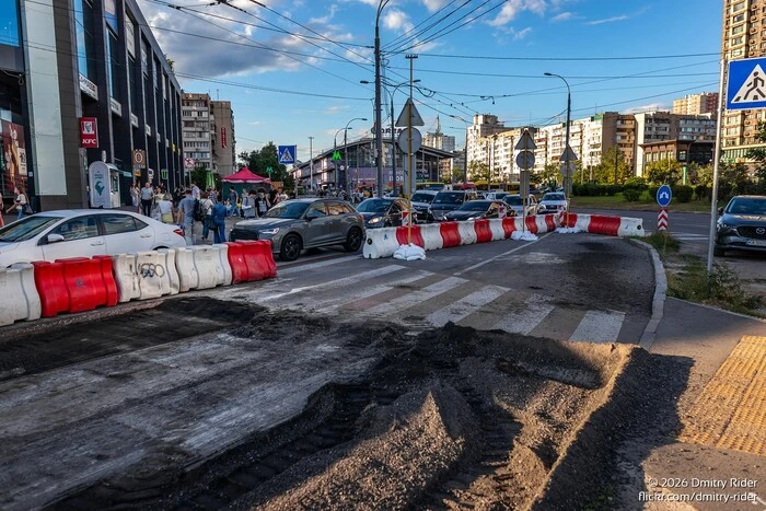 Обмеження руху на Оболонському проспекті з 30 серпня до 31 жовтня (схема)
