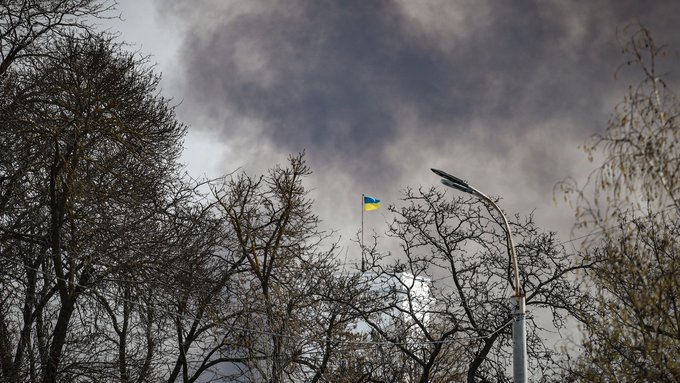 Повітря стало гіршим у п'яти місцях на Київщині після російських нападів 5 Повітря стало гіршим у п'яти місцях на Київщині після російських нападів 5