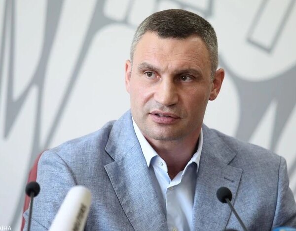 Столиця майже наполовину підготувалася до зими, повідомив Кличко