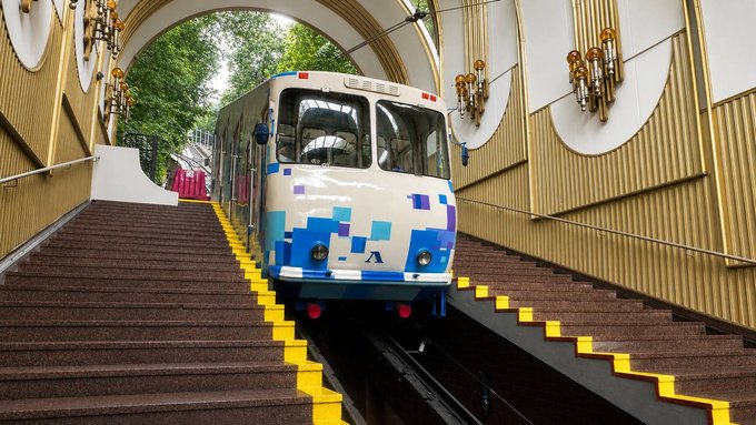 У Києві знову запрацює фунікулер. Коли саме 2